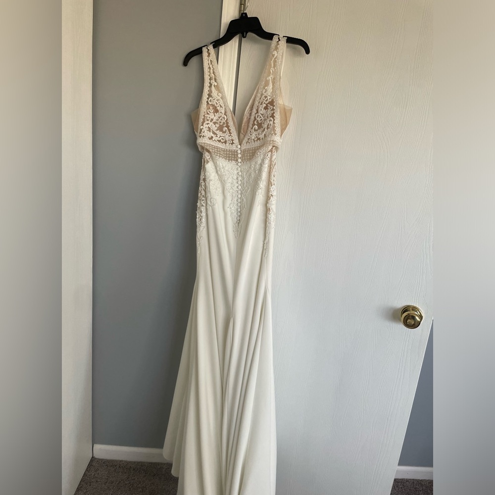 Designer Wedding Dress - Picture 2 of 11